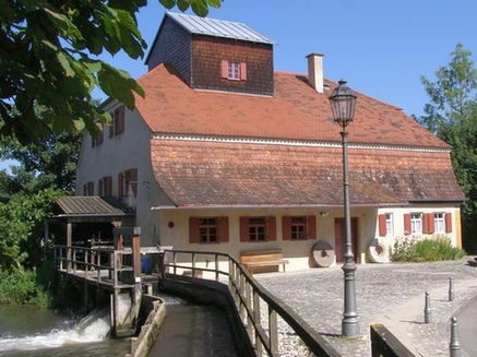 "Reitermühle" mit Gerinne